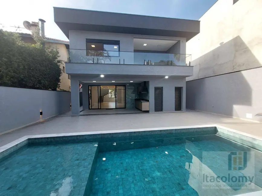 Foto 3 de Casa de Condomínio com 4 quartos à venda, 360m2 em Santana De Parnaiba - SP