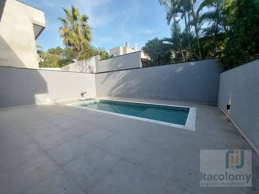 Casa de Condomínio com 4 quartos à venda, 360m2 em Santana De Parnaiba - SP - imagem 8 Foto 8 de Casa de Condomínio com 4 quartos à venda, 360m2 em Santana De Parnaiba - SP