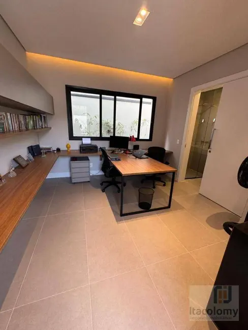 Foto 7 de Casa de Condomínio com 5 quartos à venda e para alugar, 550m2 em Santana De Parnaiba - SP