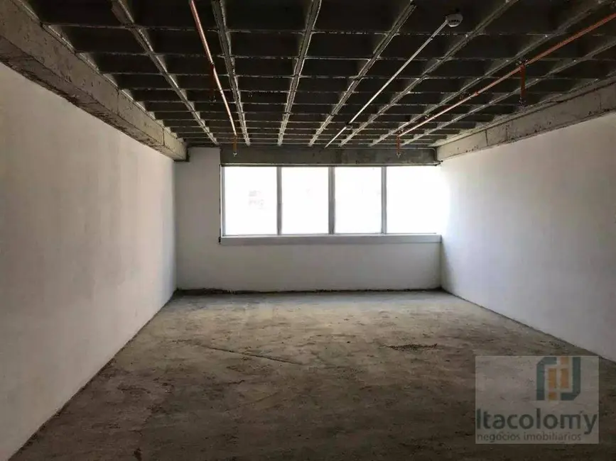 Foto 1 de Sala Comercial à venda, 66m2 em Barueri - SP