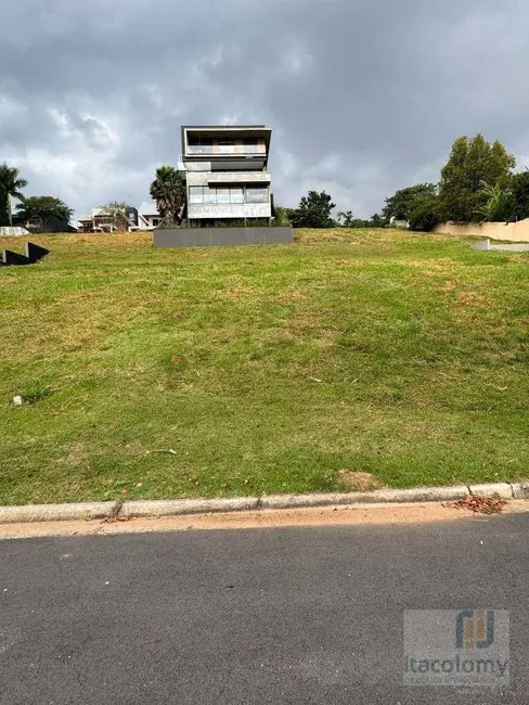 Foto 2 de Terreno / Lote à venda, 490m2 em Santana De Parnaiba - SP