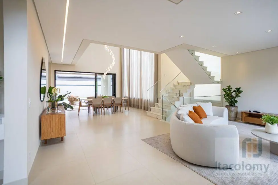 Foto 1 de Casa de Condomínio com 4 quartos à venda, 522m2 em Santana De Parnaiba - SP