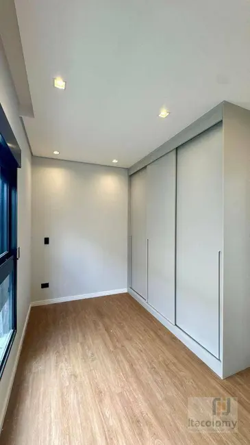 Casa de Condomínio com 4 quartos à venda, 420m2 em Sítio do Rosário, Santana De Parnaiba - SP - imagem 3 Foto 3 de Casa de Condomínio com 4 quartos à venda, 420m2 em Sítio do Rosário, Santana De Parnaiba - SP