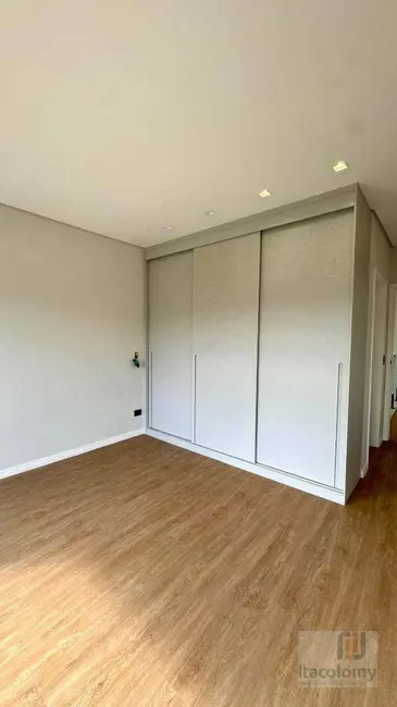 Foto 4 de Casa de Condomínio com 4 quartos à venda, 420m2 em Sítio do Rosário, Santana De Parnaiba - SP