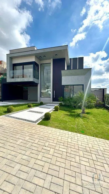 Foto 1 de Casa de Condomínio com 4 quartos à venda, 420m2 em Sítio do Rosário, Santana De Parnaiba - SP