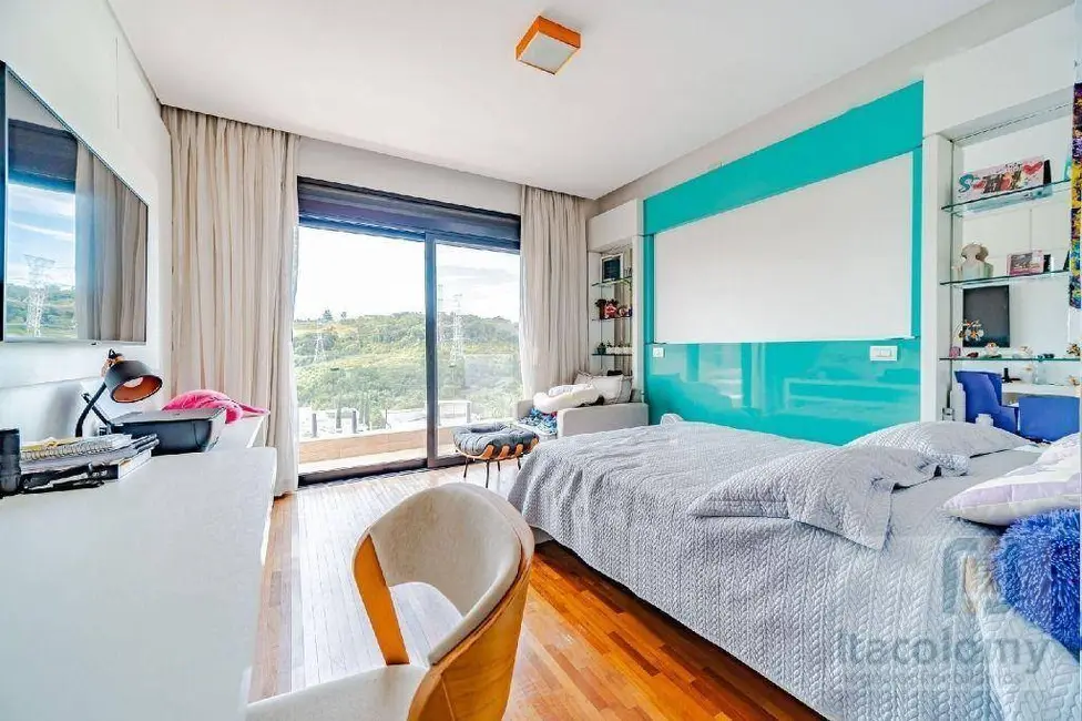 Foto 7 de Casa de Condomínio com 3 quartos à venda, 440m2 em Santana De Parnaiba - SP