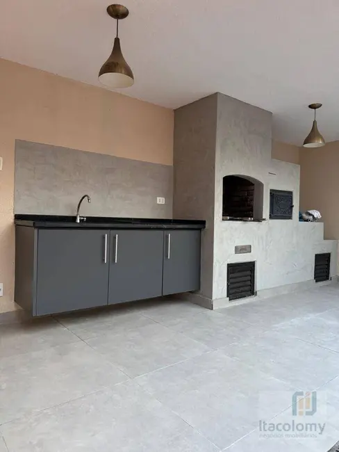 Foto 3 de Casa de Condomínio com 3 quartos à venda, 165m2 em Tamboré, Santana De Parnaiba - SP