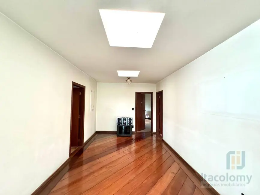 Foto 9 de Casa de Condomínio com 4 quartos à venda, 515m2 em Santana De Parnaiba - SP
