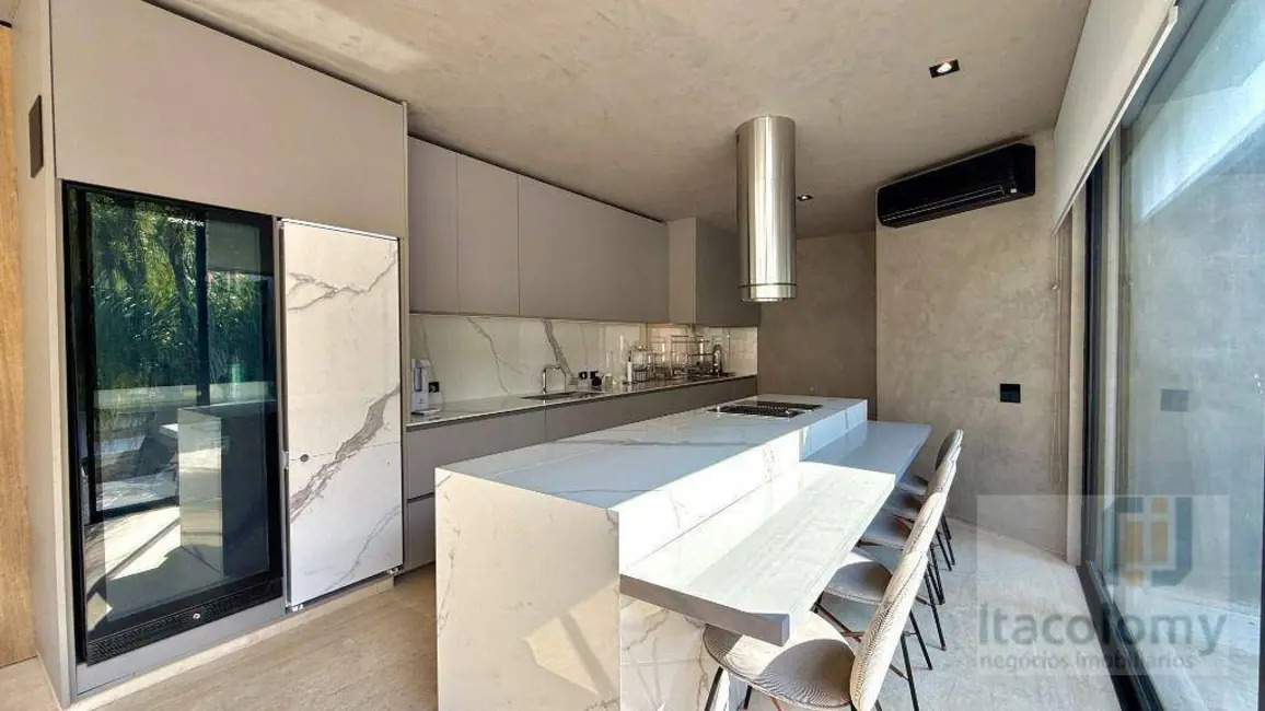 Casa de Condomínio com 4 quartos à venda, 563m2 em Barueri - SP - imagem 8 Foto 8 de Casa de Condomínio com 4 quartos à venda, 563m2 em Barueri - SP