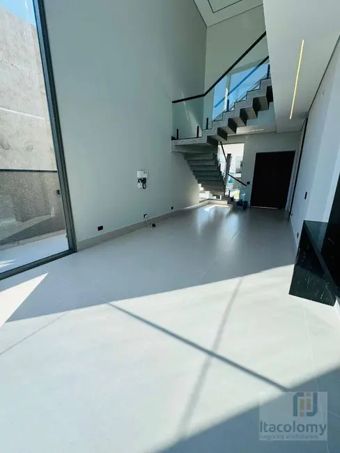 Foto 7 de Casa de Condomínio com 3 quartos à venda, 300m2 em Suru, Santana De Parnaiba - SP