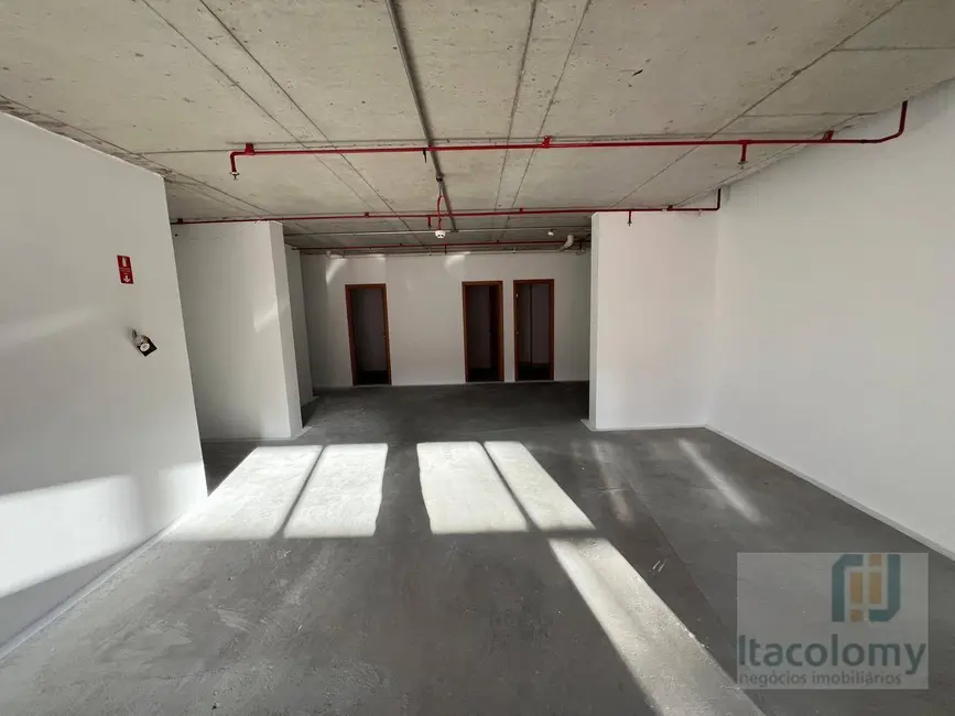 Foto 2 de Loja à venda e para alugar, 361m2 em Tamboré, Santana De Parnaiba - SP