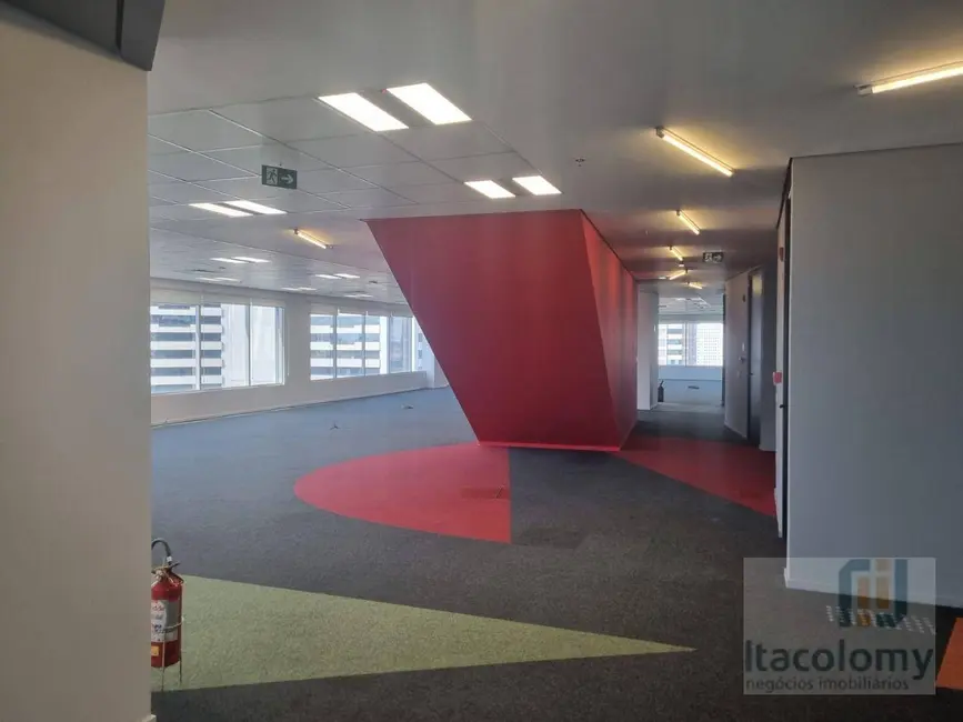 Foto 7 de Loft / Flat à venda e para alugar, 1988m2 em Alphaville Industrial, Barueri - SP