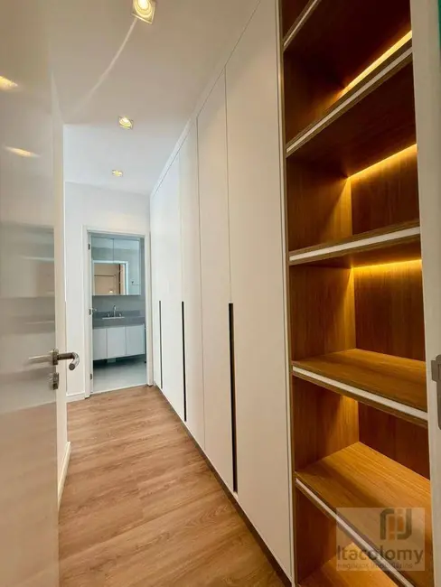 Foto 9 de Casa de Condomínio com 3 quartos para alugar, 230m2 em Santana De Parnaiba - SP