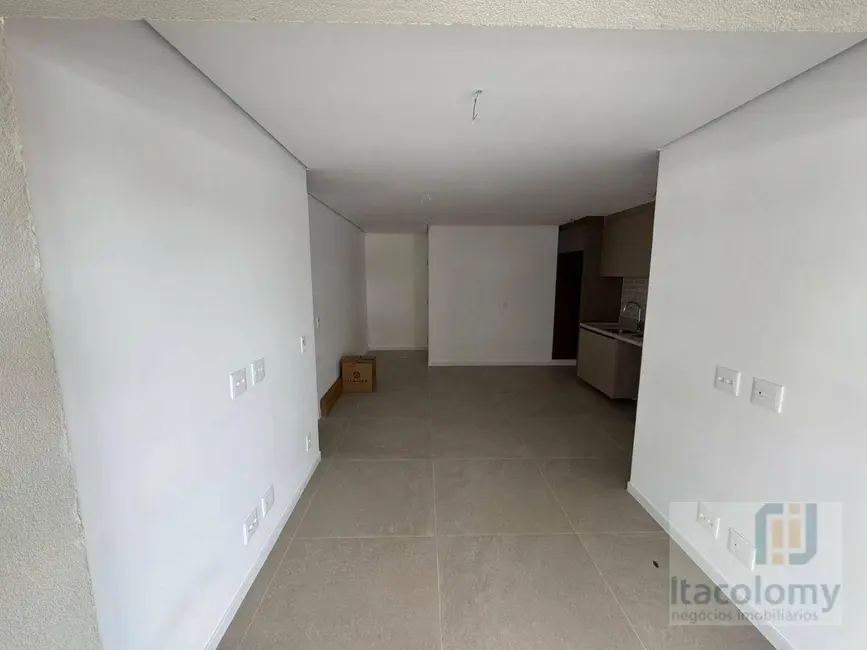 Foto 3 de Apartamento com 2 quartos para alugar, 75m2 em Alphaville Industrial, Barueri - SP