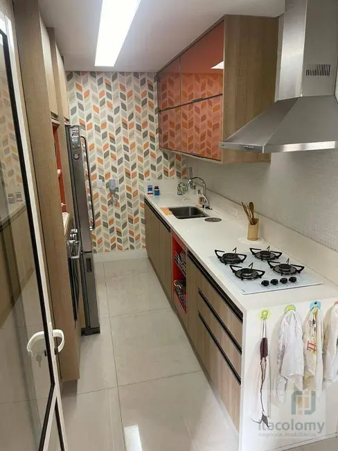 Apartamento com 3 quartos à venda, 94m2 em Jardim Tupanci, Barueri - SP - imagem 6 Foto 6 de Apartamento com 3 quartos à venda, 94m2 em Jardim Tupanci, Barueri - SP