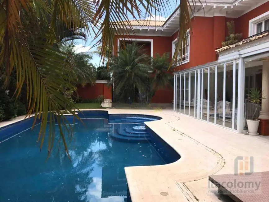 Casa de Condomínio com 5 quartos à venda e para alugar, 2129m2 em Barueri - SP - imagem 8 Foto 8 de Casa de Condomínio com 5 quartos à venda e para alugar, 2129m2 em Barueri - SP