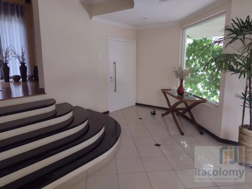 Foto 5 de Casa de Condomínio com 4 quartos à venda, 560m2 em Santana De Parnaiba - SP