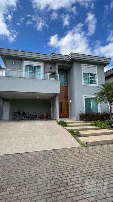 Casa de Condomínio com 4 quartos à venda, 566m2 em Tamboré, Santana De Parnaiba - SP - imagem 5 Foto 5 de Casa de Condomínio com 4 quartos à venda, 566m2 em Tamboré, Santana De Parnaiba - SP