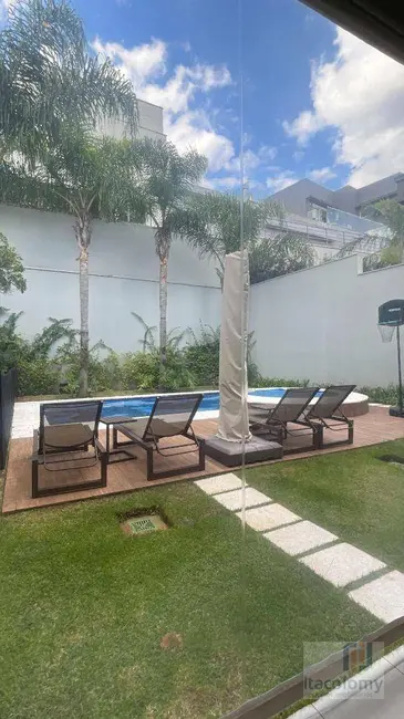 Casa de Condomínio com 4 quartos à venda, 566m2 em Tamboré, Santana De Parnaiba - SP - imagem 9 Foto 9 de Casa de Condomínio com 4 quartos à venda, 566m2 em Tamboré, Santana De Parnaiba - SP