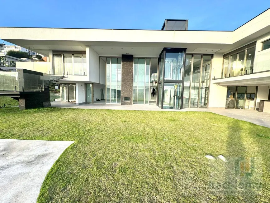 Foto 9 de Casa de Condomínio com 4 quartos à venda, 1385m2 em Tamboré, Santana De Parnaiba - SP