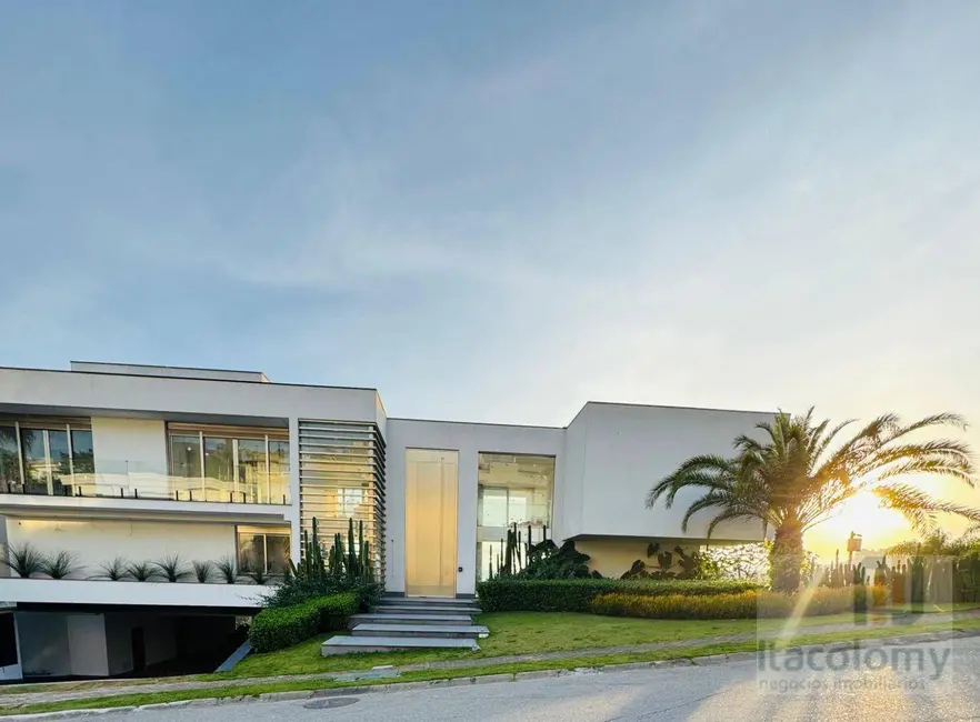 Foto 1 de Casa de Condomínio com 4 quartos à venda, 1385m2 em Tamboré, Santana De Parnaiba - SP