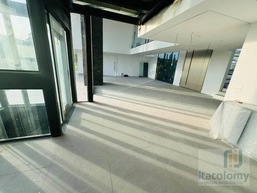 Foto 7 de Casa de Condomínio com 4 quartos à venda, 1385m2 em Tamboré, Santana De Parnaiba - SP