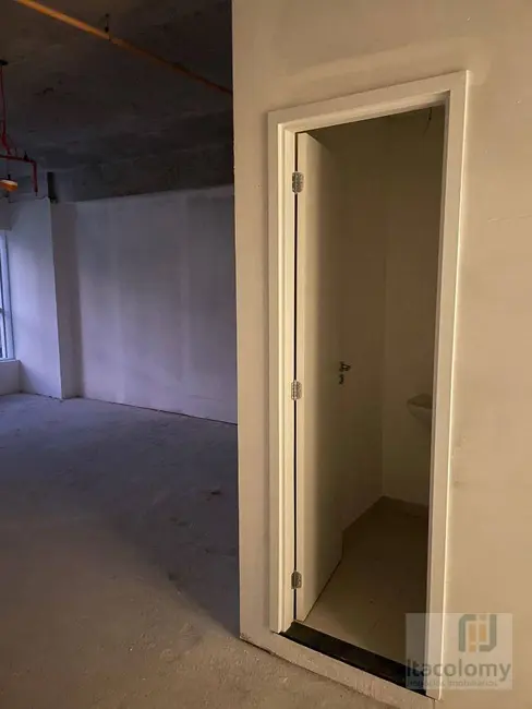 Foto 6 de Sala Comercial à venda, 93m2 em Empresarial 18 do Forte, Barueri - SP