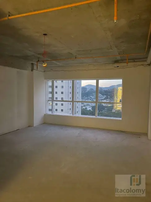 Foto 3 de Sala Comercial à venda, 95m2 em Empresarial 18 do Forte, Barueri - SP