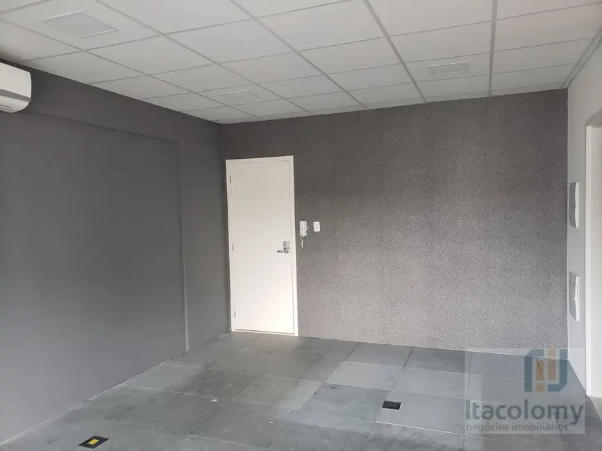 Foto 8 de Sala Comercial à venda, 70m2 em Vila Madalena, São Paulo - SP