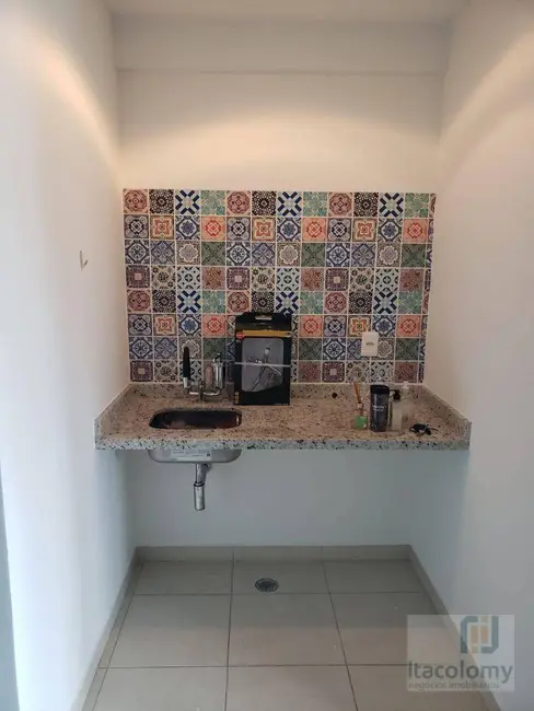 Sala Comercial à venda, 70m2 em Vila Madalena, São Paulo - SP - imagem 7 Foto 7 de Sala Comercial à venda, 70m2 em Vila Madalena, São Paulo - SP
