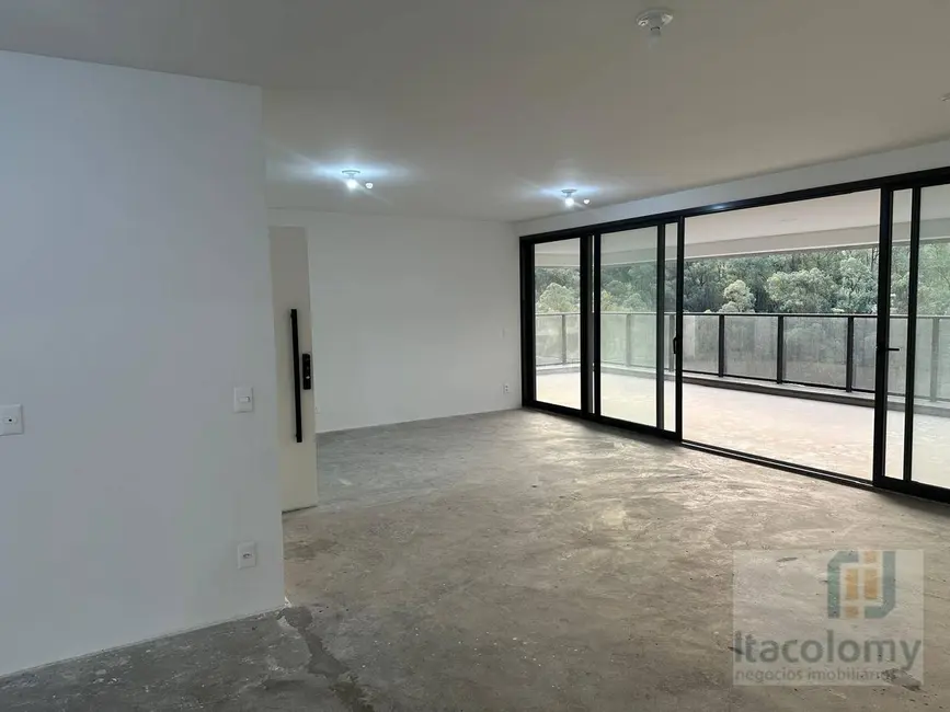 Apartamento com 4 quartos à venda, 330m2 em Jardim Fonte do Morumbi, São Paulo - SP - imagem 1 Foto 1 de Apartamento com 4 quartos à venda, 330m2 em Jardim Fonte do Morumbi, São Paulo - SP