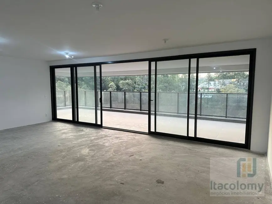 Apartamento com 4 quartos à venda, 330m2 em Jardim Fonte do Morumbi, São Paulo - SP - imagem 6 Foto 6 de Apartamento com 4 quartos à venda, 330m2 em Jardim Fonte do Morumbi, São Paulo - SP