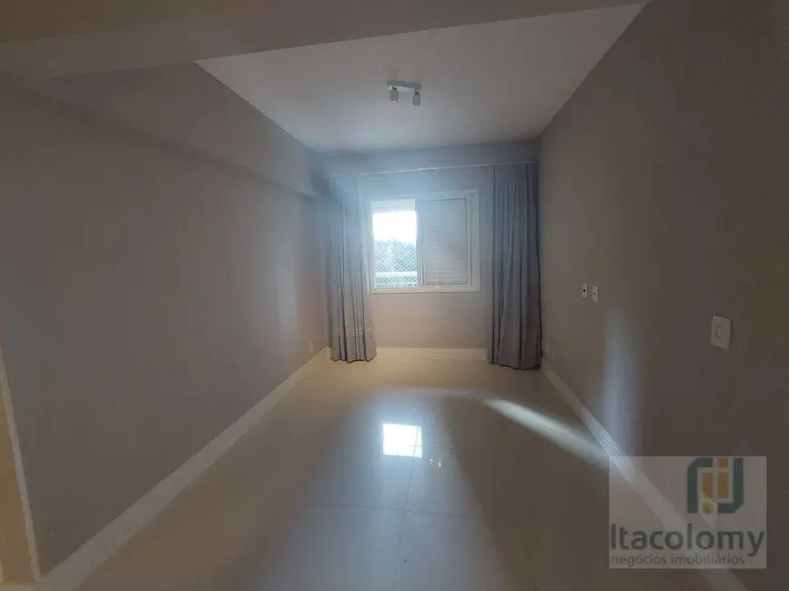 Foto 3 de Apartamento com 2 quartos à venda e para alugar, 107m2 em Empresarial 18 do Forte, Barueri - SP