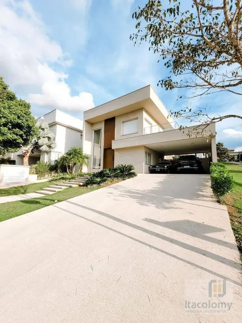 Foto 2 de Casa de Condomínio com 3 quartos à venda, 520m2 em Santana De Parnaiba - SP