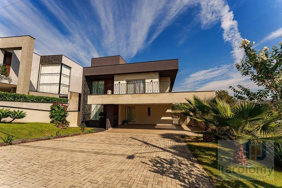 Foto 1 de Casa de Condomínio com 4 quartos à venda, 648m2 em Jardim do Golf I, Jandira - SP