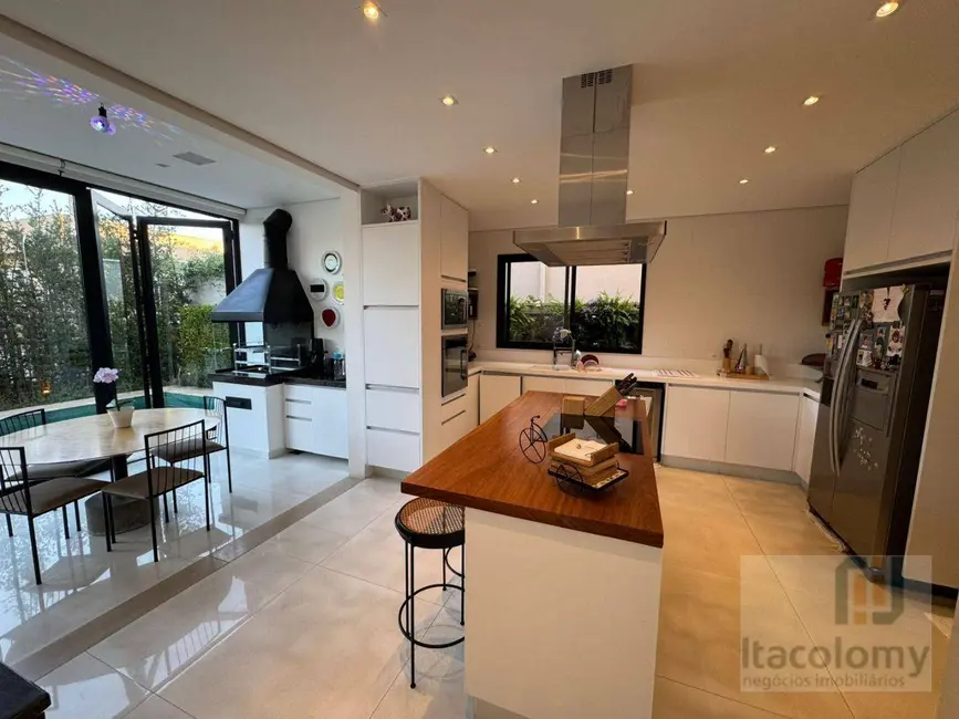 Foto 9 de Casa de Condomínio com 4 quartos à venda e para alugar, 422m2 em Tamboré, Santana De Parnaiba - SP