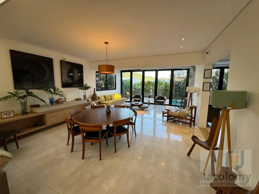 Foto 4 de Casa de Condomínio com 4 quartos à venda e para alugar, 422m2 em Tamboré, Santana De Parnaiba - SP