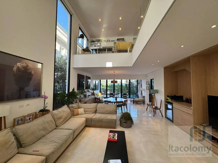 Foto 6 de Casa de Condomínio com 4 quartos à venda e para alugar, 422m2 em Tamboré, Santana De Parnaiba - SP