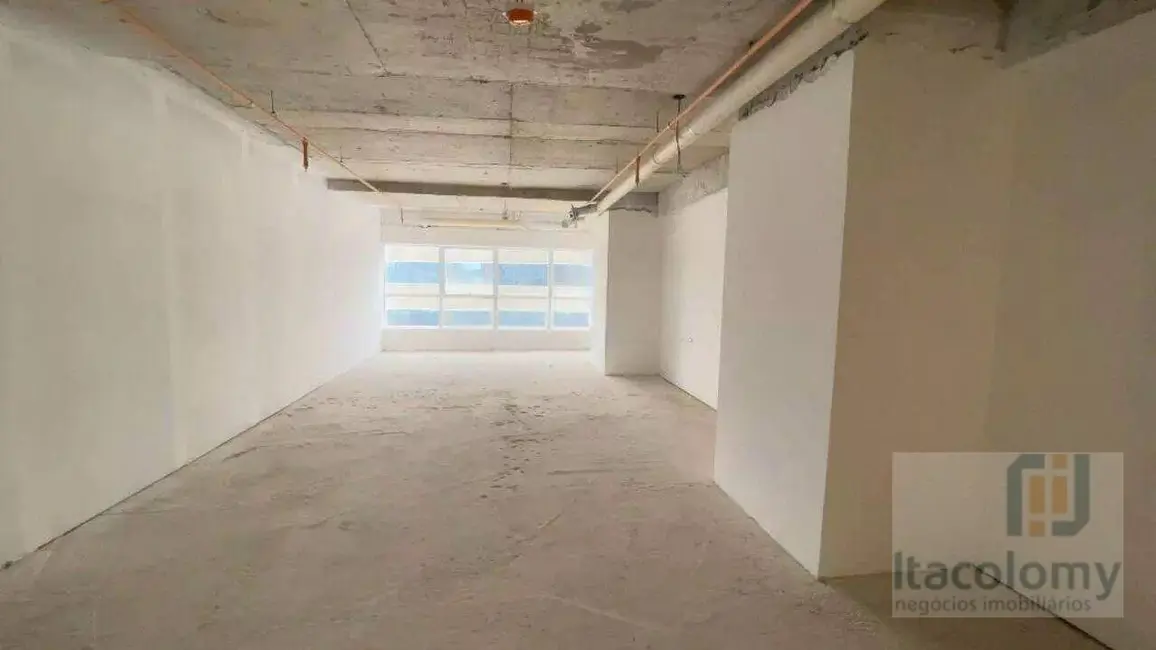 Foto 2 de Sala Comercial à venda, 70m2 em Empresarial 18 do Forte, Barueri - SP