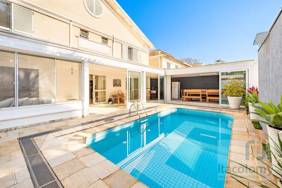 Foto 1 de Casa de Condomínio com 4 quartos à venda, 329m2 em Santana De Parnaiba - SP