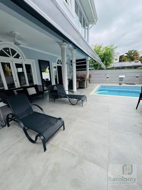 Foto 2 de Casa de Condomínio com 3 quartos à venda, 368m2 em Santana De Parnaiba - SP