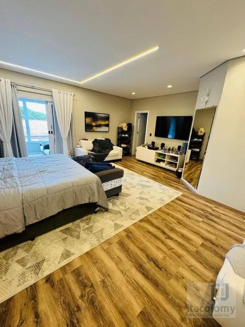 Foto 9 de Casa de Condomínio com 3 quartos à venda, 368m2 em Santana De Parnaiba - SP