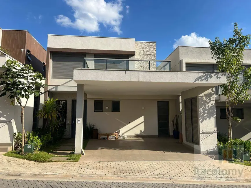 Foto 1 de Casa de Condomínio com 3 quartos à venda e para alugar, 200m2 em Santana De Parnaiba - SP