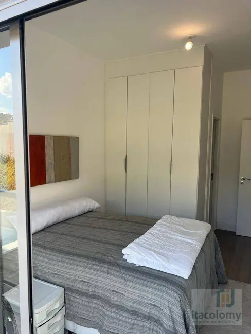 Foto 8 de Casa de Condomínio com 3 quartos à venda e para alugar, 200m2 em Santana De Parnaiba - SP