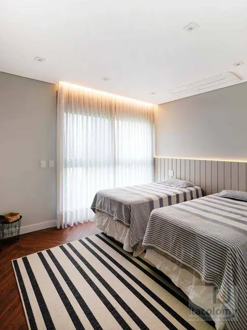 Foto 8 de Casa de Condomínio com 3 quartos à venda, 762m2 em Santana De Parnaiba - SP