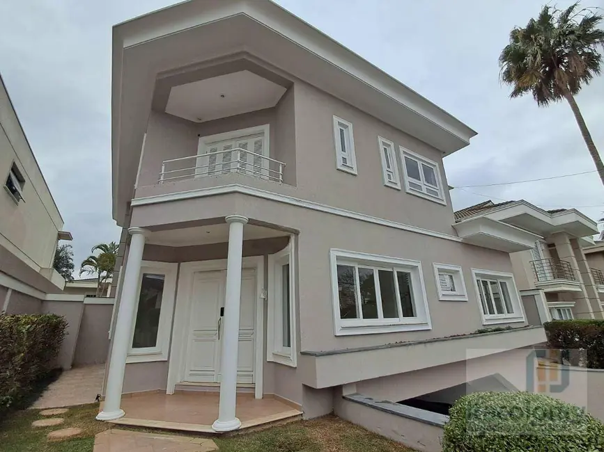 Foto 2 de Casa de Condomínio com 5 quartos à venda e para alugar, 600m2 em Santana De Parnaiba - SP