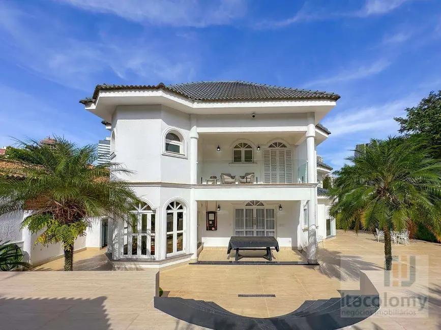 Foto 9 de Casa de Condomínio com 4 quartos à venda, 655m2 em Santana De Parnaiba - SP