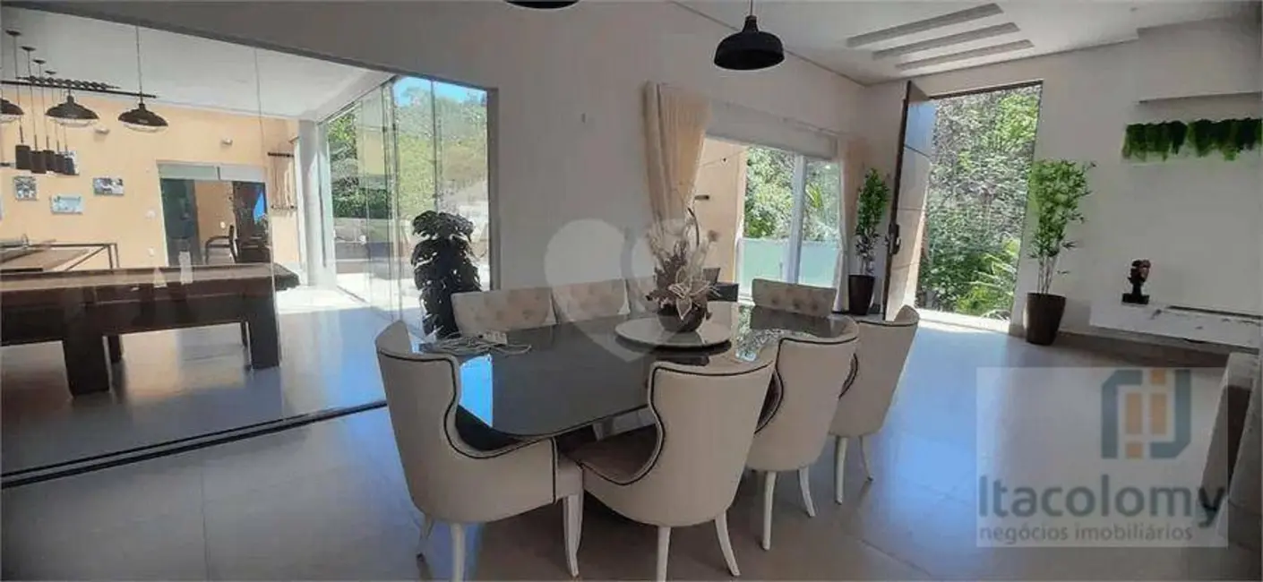 Foto 4 de Casa de Condomínio com 3 quartos à venda, 1240m2 em Mairipora - SP