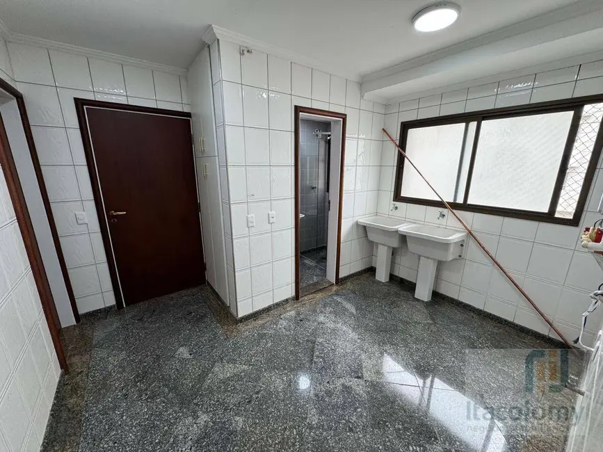 Foto 8 de Apartamento com 4 quartos para alugar, 288m2 em Alphaville Industrial, Barueri - SP
