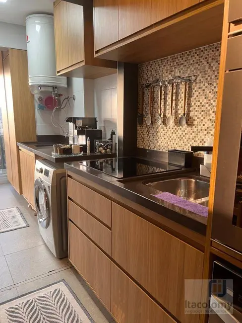 Foto 4 de Apartamento com 2 quartos à venda, 70m2 em Empresarial 18 do Forte, Barueri - SP